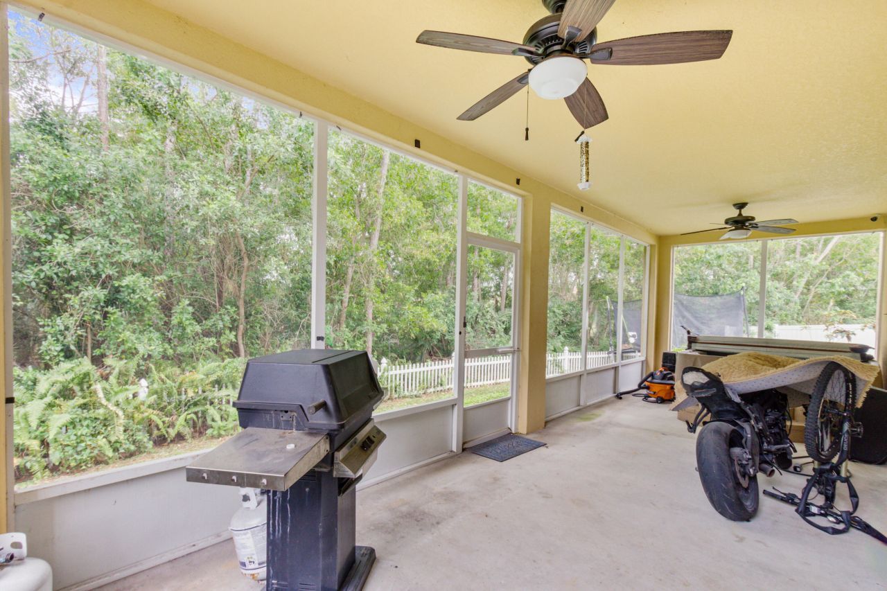 6102 NW Painted Bunting Court, Port Saint Lucie, FL 34986 Photo