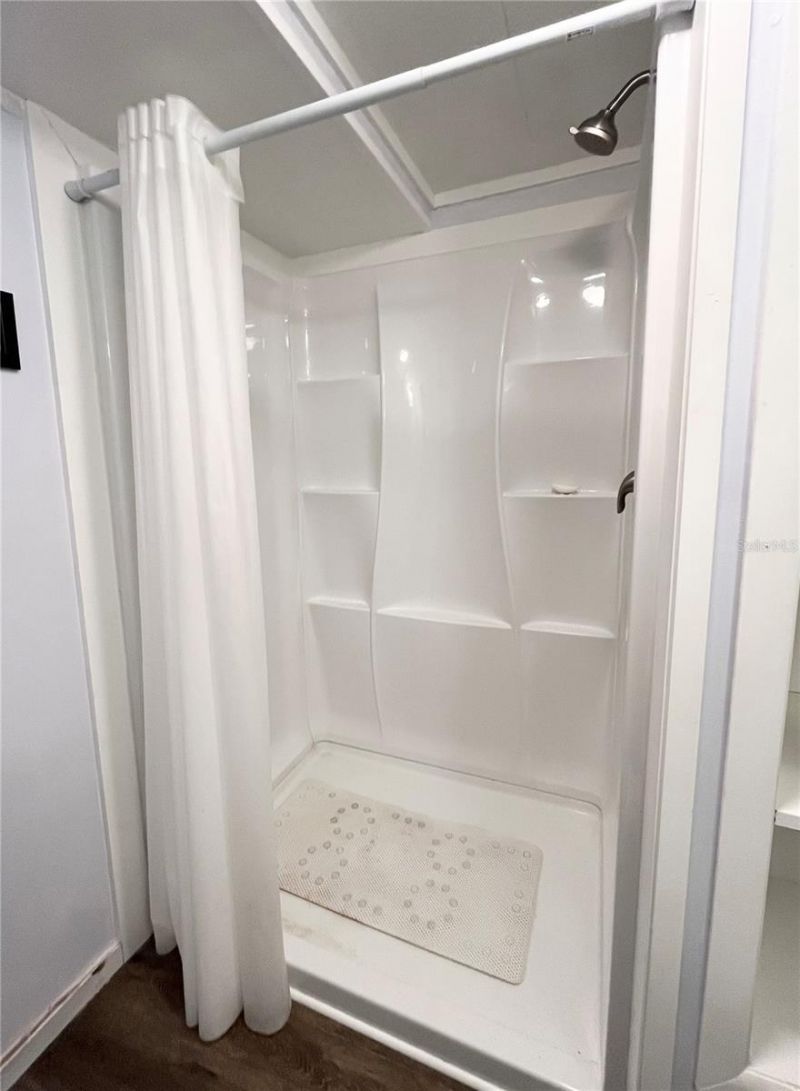 103 Oakwood Boulevard, Sarasota, FL 34237 Photo