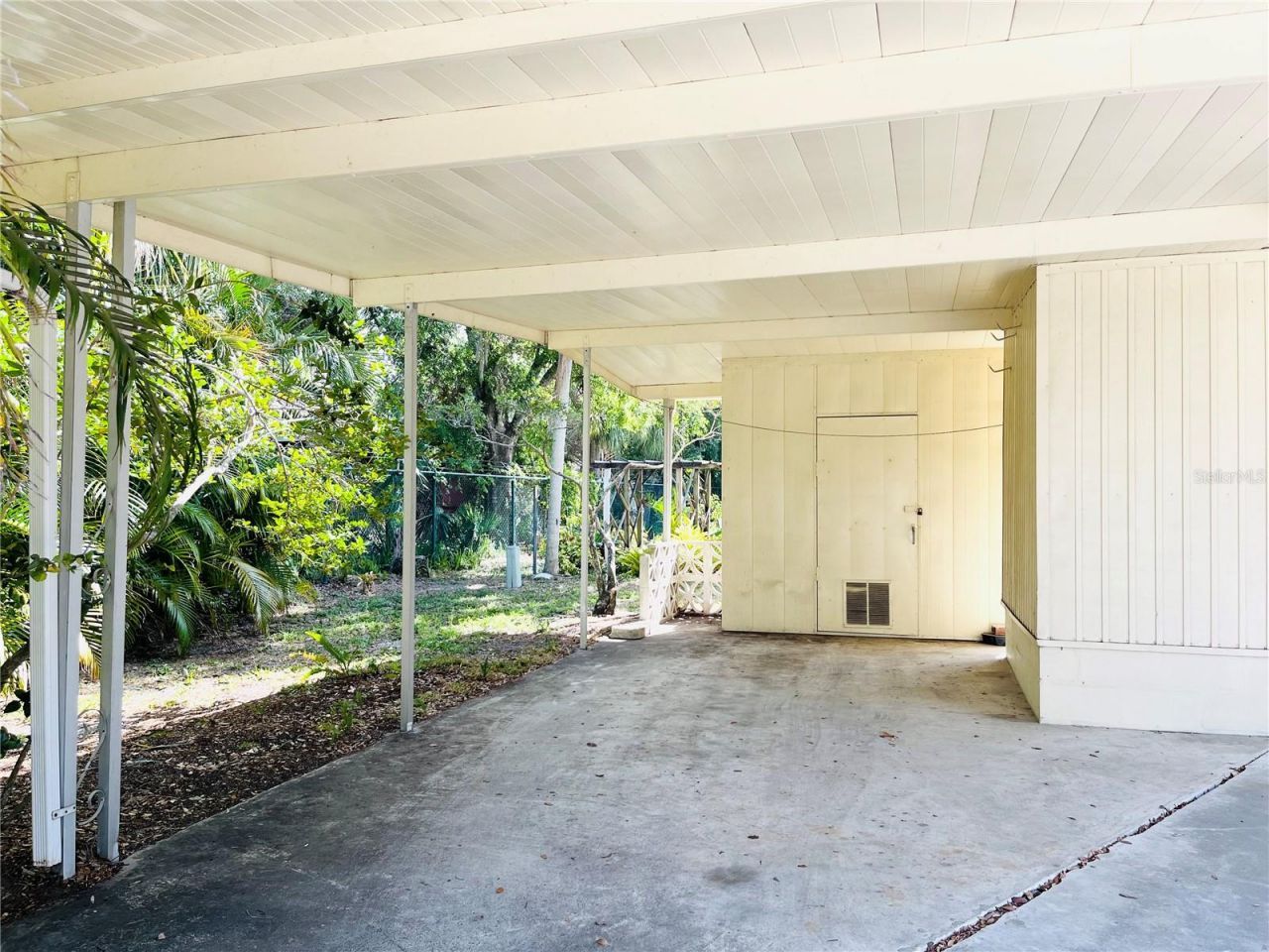 103 Oakwood Boulevard, Sarasota, FL 34237 Photo