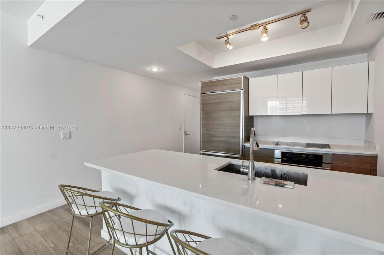 1100 S Miami Ave, Unit 2007, Miami, FL 33130 Photo