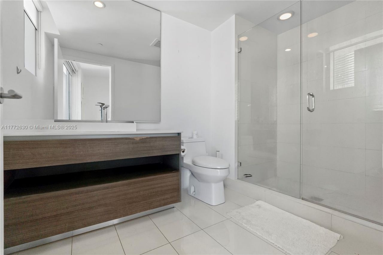 1100 S Miami Ave, Unit 2007, Miami, FL 33130 Photo