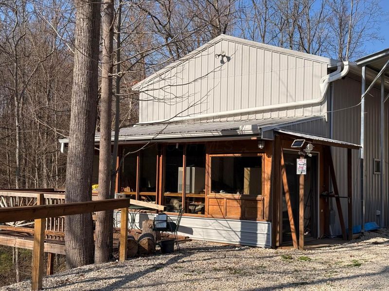 7285 Bohemian Road SE, Corning, OH 43730 Photo 2