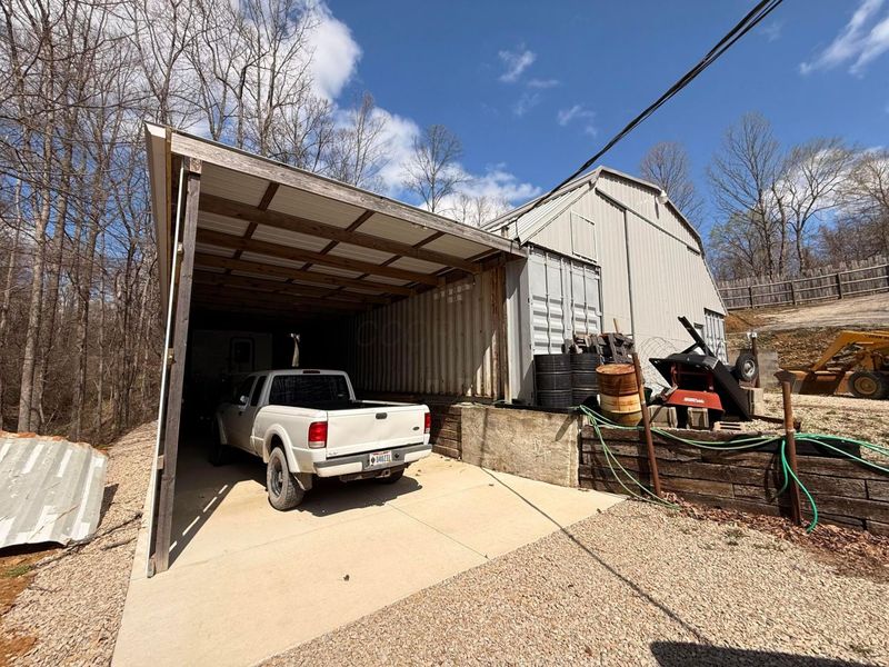 7285 Bohemian Road SE, Corning, OH 43730 Photo 33