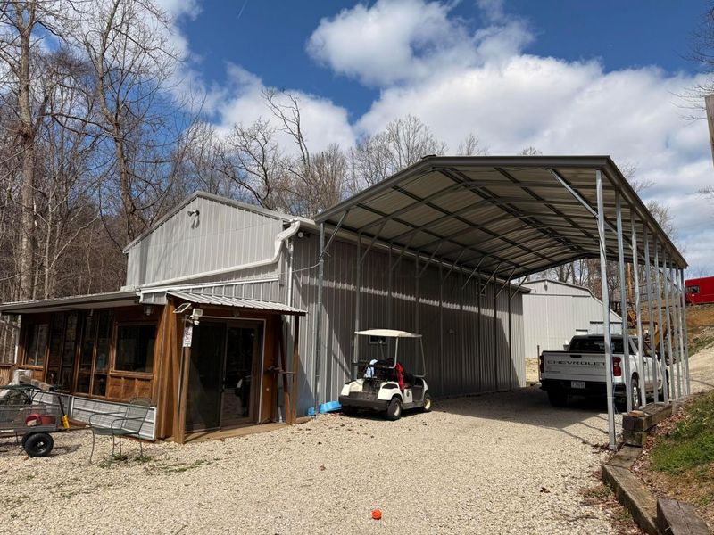 7285 Bohemian Road SE, Corning, OH 43730 Photo 4