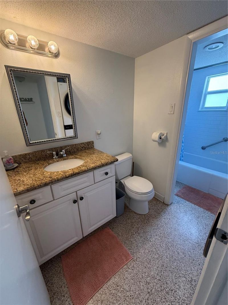 573 N Atlantic Avenue, Unit 5, New Smyrna Beach, FL 32169 Photo