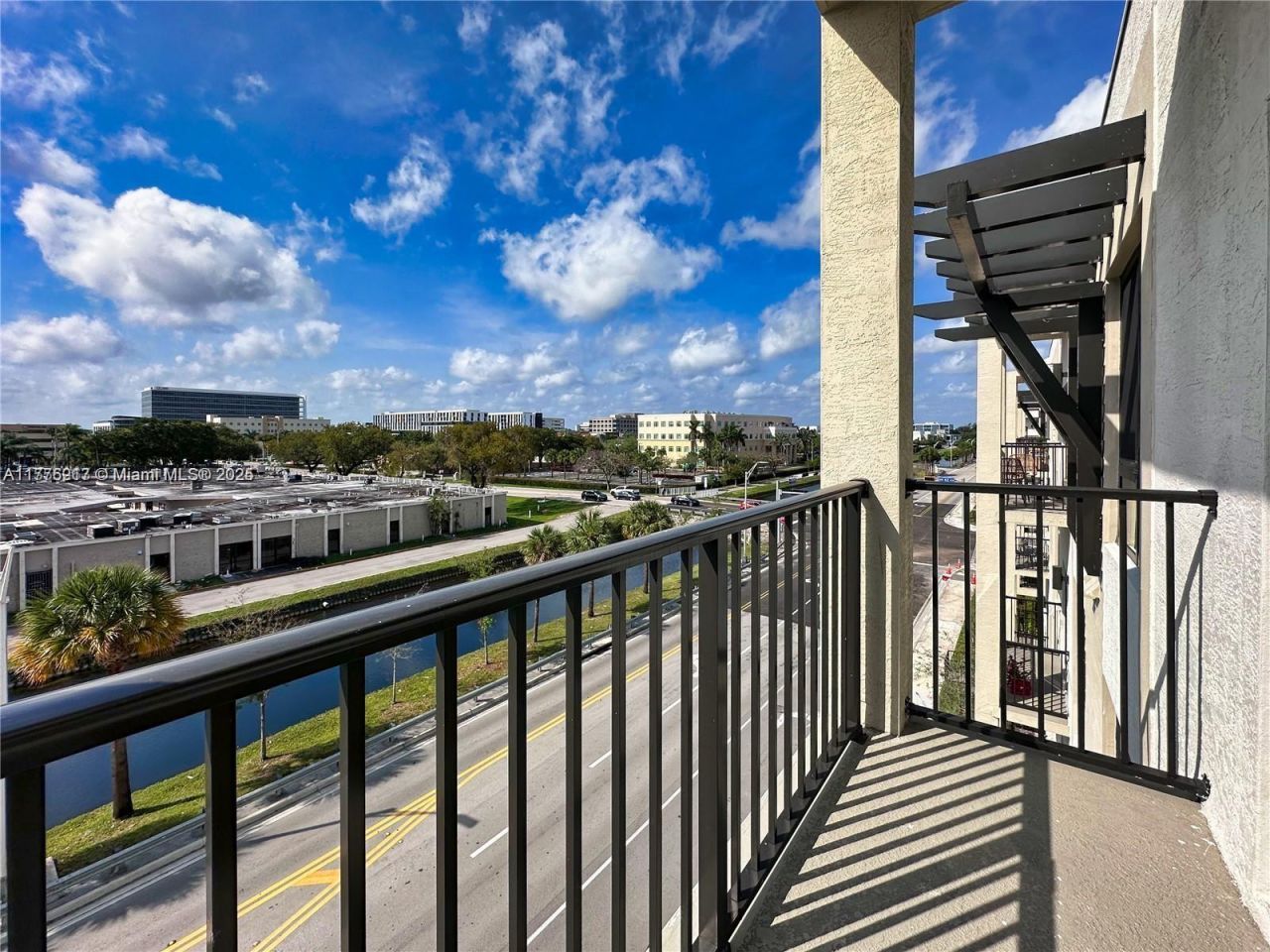 8167 NW 41st St, Unit E-410, Doral, FL 33166 Photo