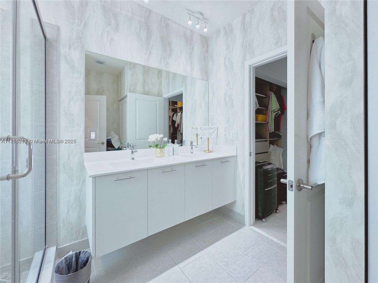 8167 NW 41st St, Unit E-410, Doral, FL 33166 Photo