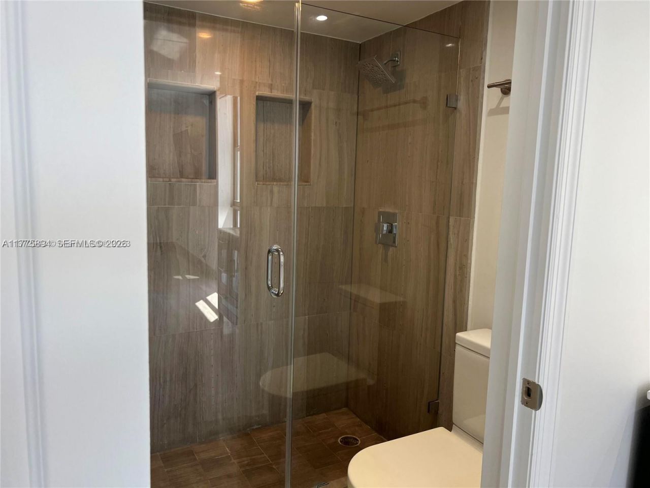 20505 E Country Club Dr, Unit 2034, Aventura, FL 33180 Photo