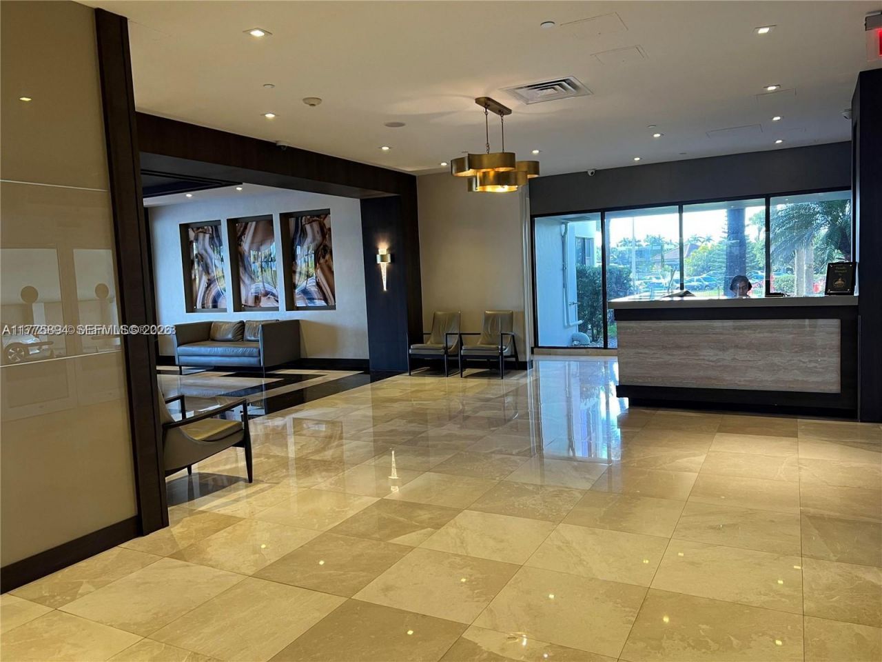 20505 E Country Club Dr, Unit 2034, Aventura, FL 33180 Photo