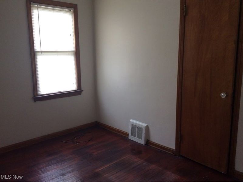 5082 Philip Avenue, Maple Heights, OH 44137 Photo 13