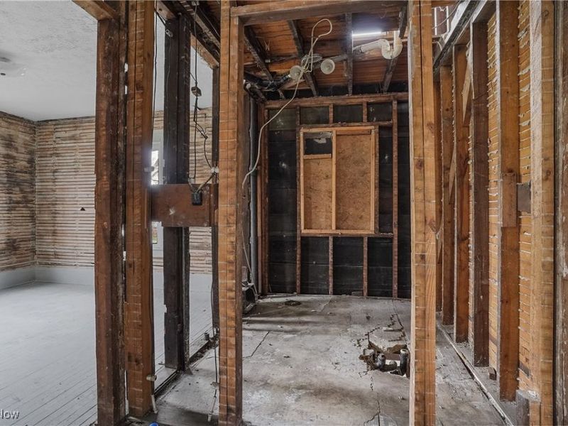 239 E College Avenue, Kent, OH 44240 Photo 29