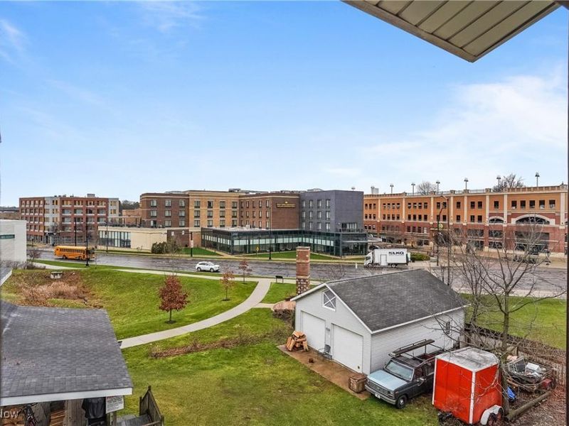 239 E College Avenue, Kent, OH 44240 Photo 7