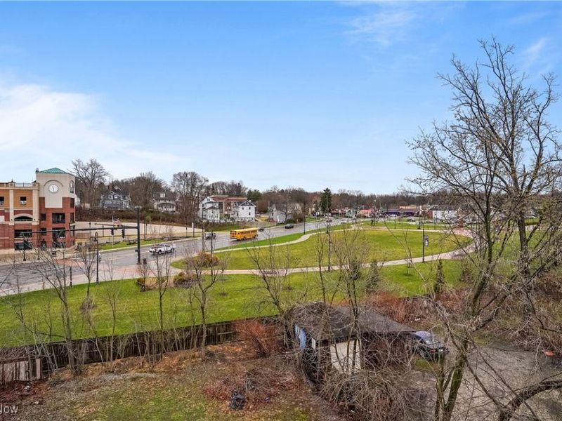 239 E College Avenue, Kent, OH 44240 Photo 8