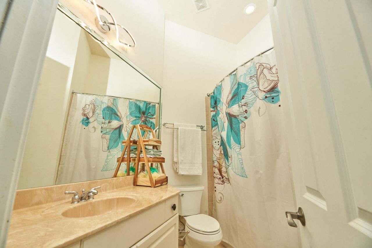 3405 Lago De Talavera, Lake Worth, FL 33467 Photo