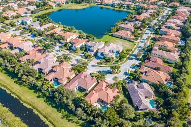 3405 Lago De Talavera, Lake Worth, FL 33467 Photo