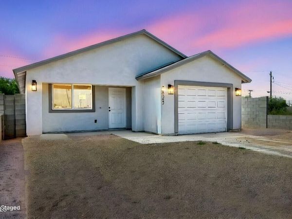 2825 E PUEBLO Avenue, Phoenix, AZ 85040