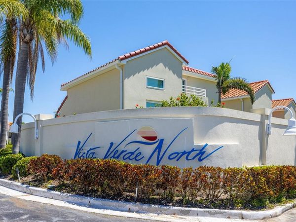 6131 BAHIA DEL MAR BLVD, Unit 240, ST PETERSBURG, FL 33715