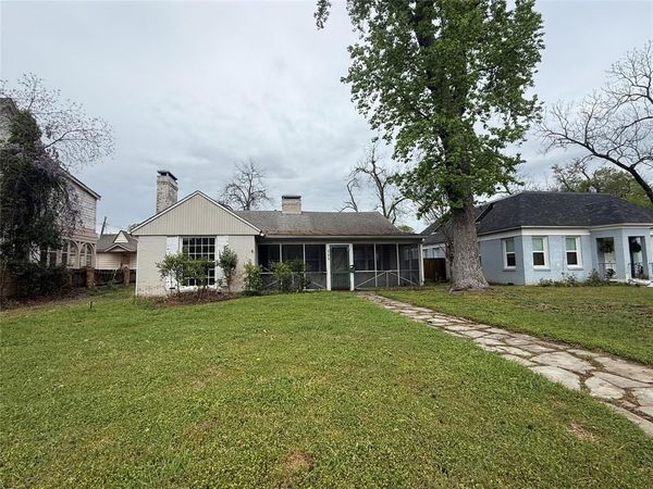 325 W 4th Street, Tyler, TX 75701