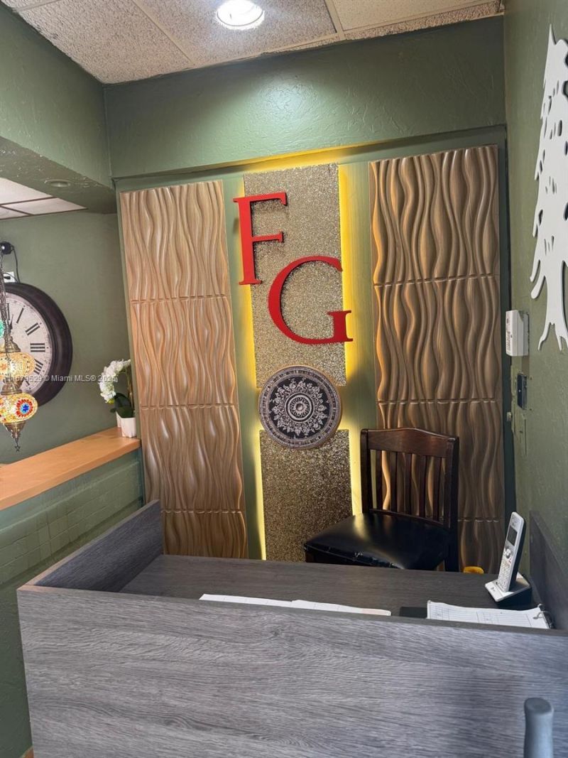 4300 N Federal Hwy, Fort Lauderdale, FL 33308 Photo