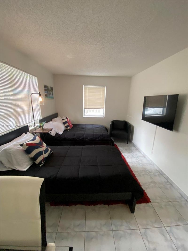 3210 Canal Dr, Unit 8, Pompano Beach, FL 33062 Photo