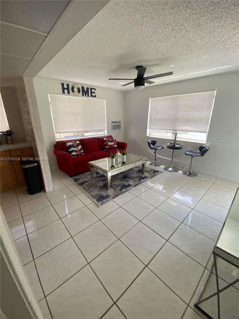 3210 Canal Dr, Unit 8, Pompano Beach, FL 33062 Photo