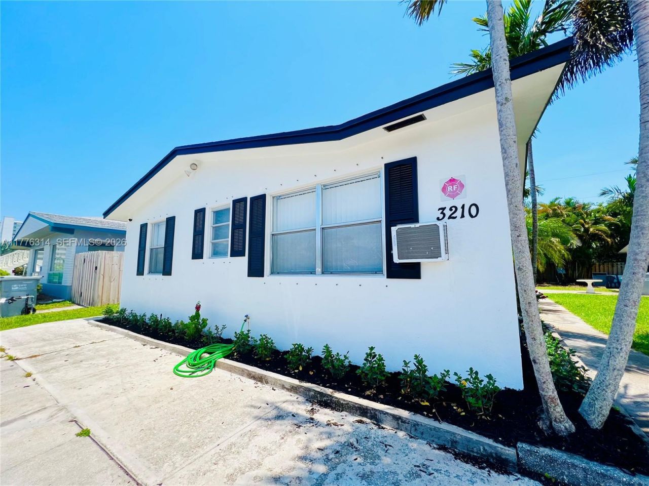 3210 Canal Dr, Unit 8, Pompano Beach, FL 33062 Photo