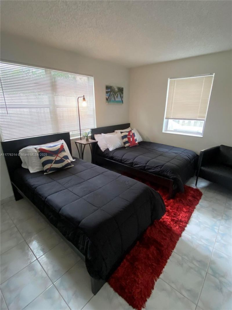 3210 Canal Dr, Unit 8, Pompano Beach, FL 33062 Photo