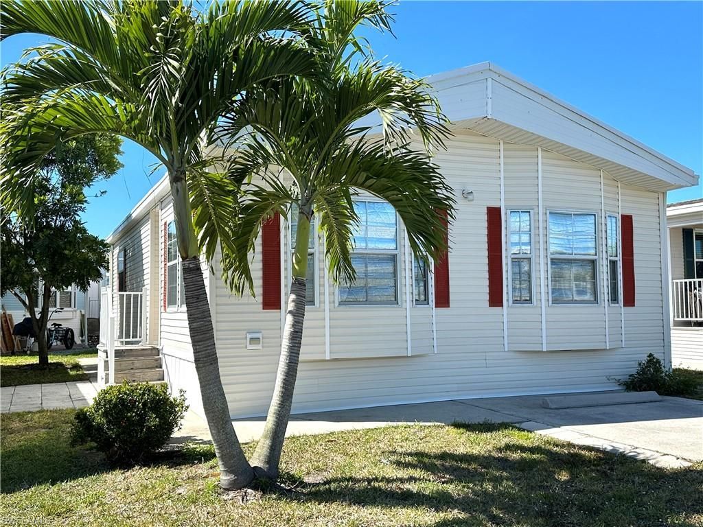 4711 Robert E Lee Blvd W, Estero, FL 33928 Photo