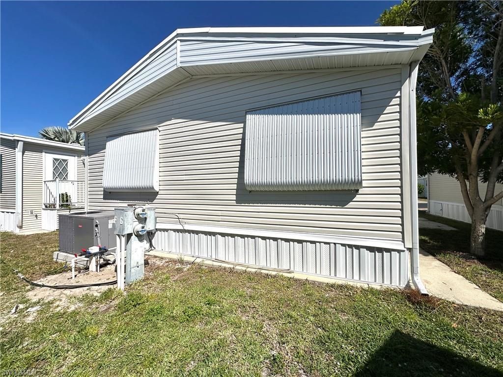 4711 Robert E Lee Blvd W, Estero, FL 33928 Photo