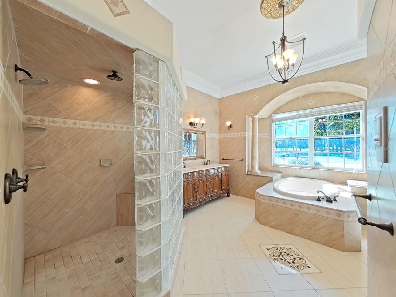 9460 Bearfoot Trail, Weeki Wachee, FL 34613 Photo