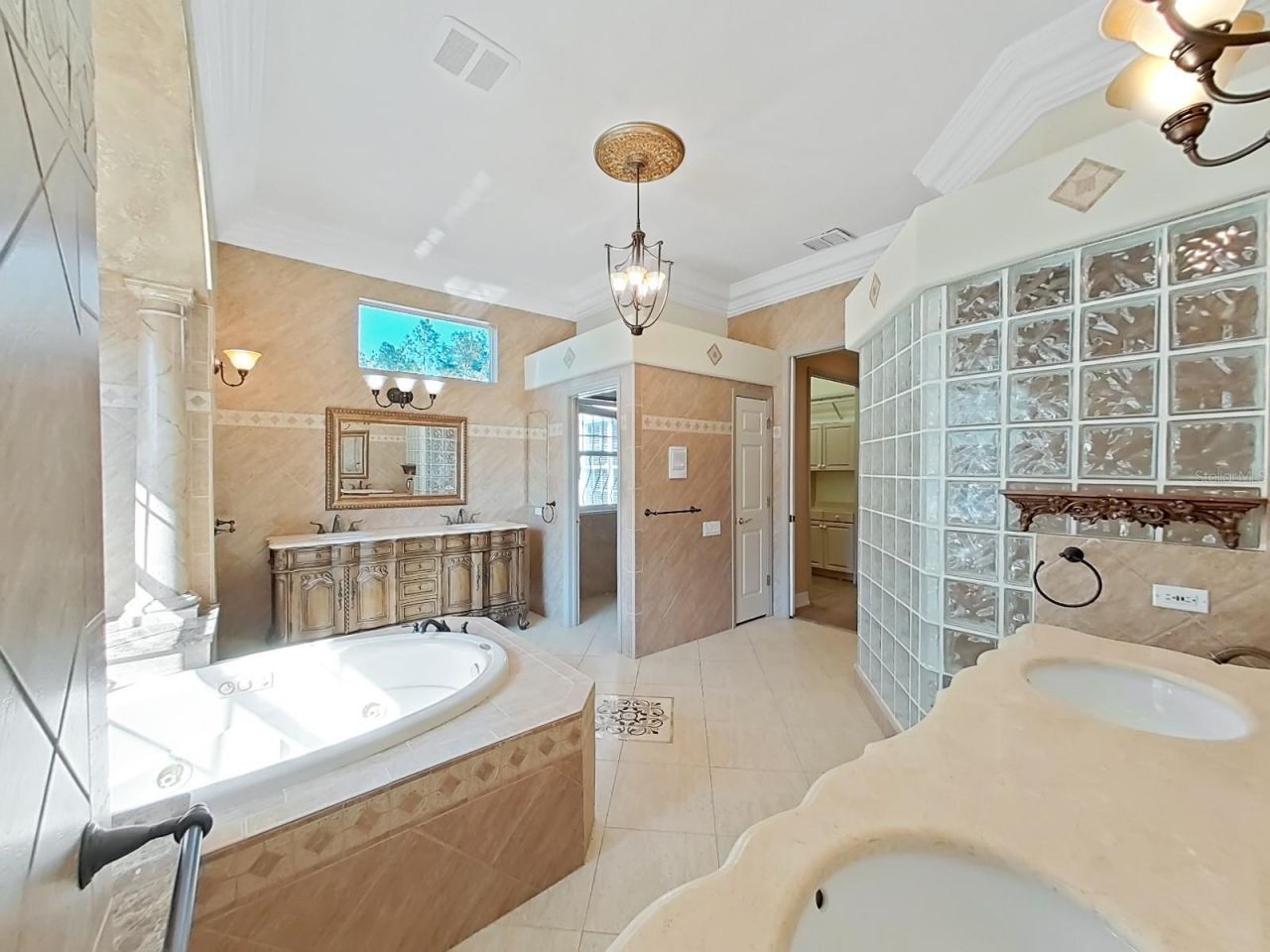 9460 Bearfoot Trail, Weeki Wachee, FL 34613 Photo