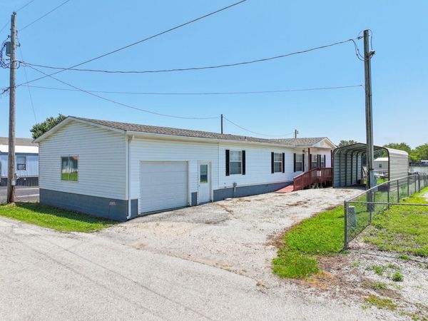 25381 S 603 Road, Grove, OK 74344