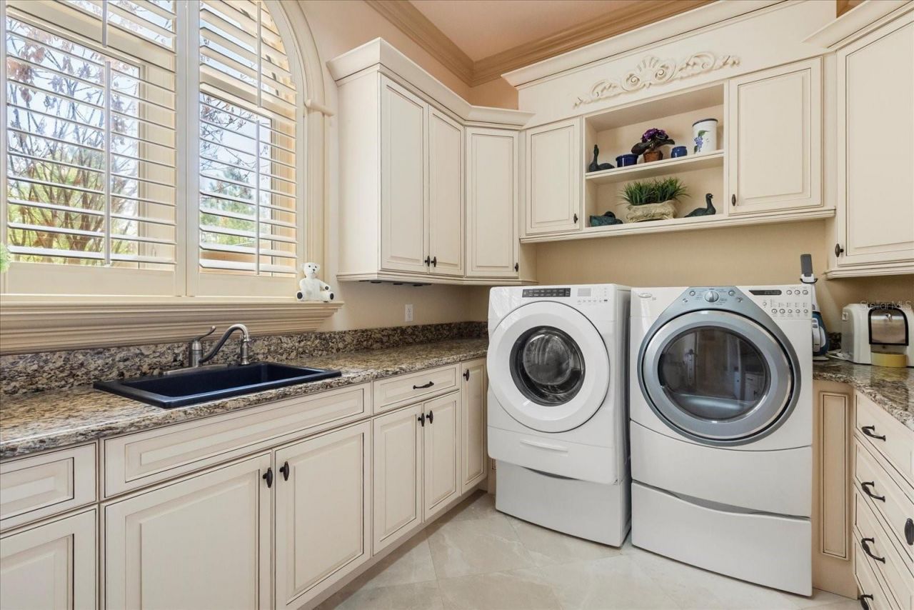 8590 Apache Trail, Kissimmee, FL 34747 Photo