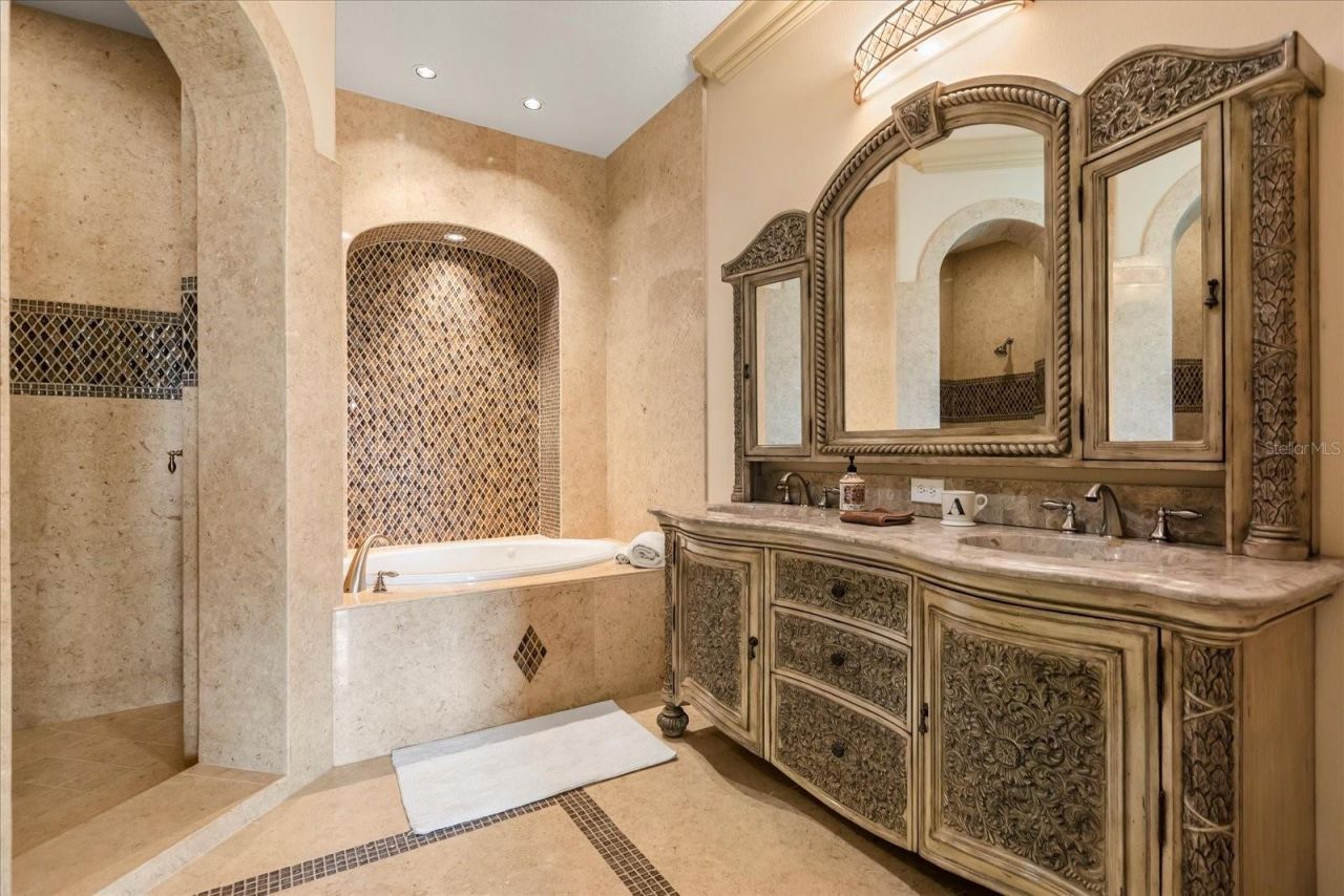 8590 Apache Trail, Kissimmee, FL 34747 Photo