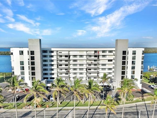 4203 Bay Beach LN, Unit 3E, FORT MYERS BEACH, FL 33931