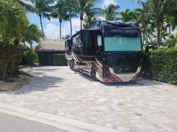 460 NW Foursome Lane, Port Saint Lucie, FL 34986