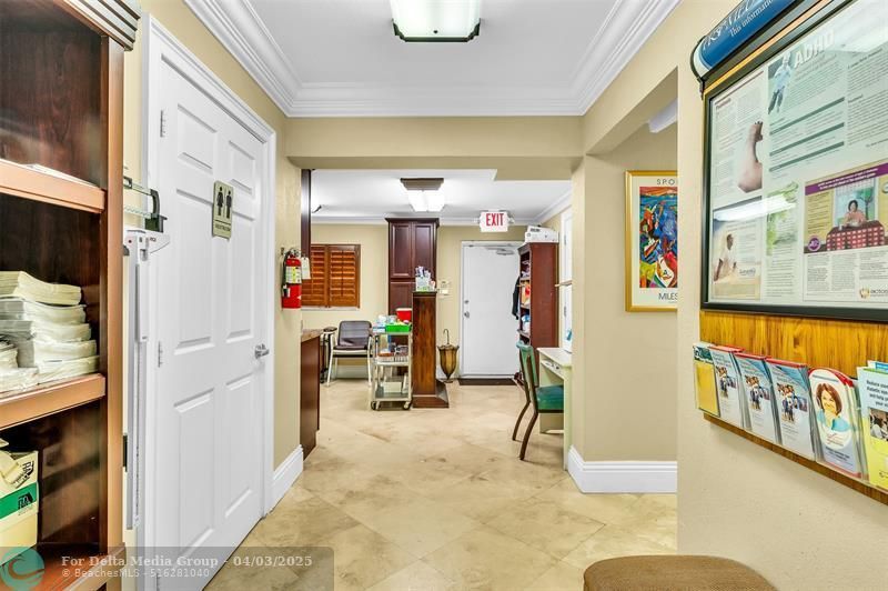 910 S State Road 7, Plantation, FL 33317 Photo