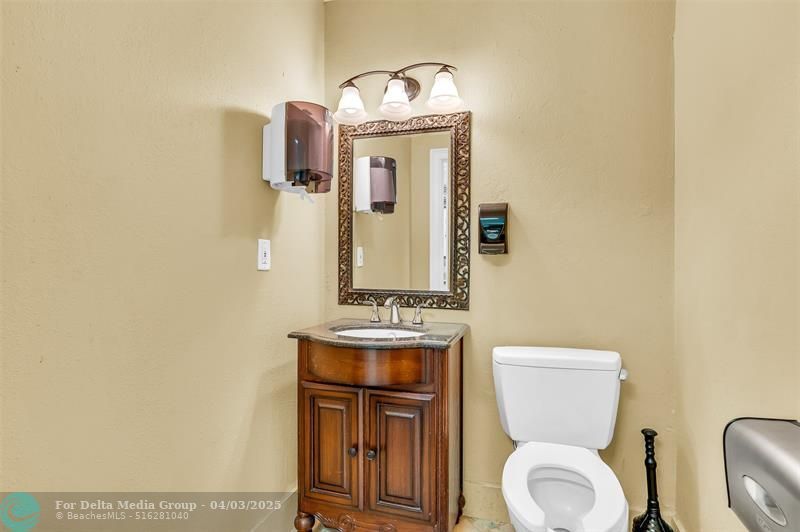 910 S State Road 7, Plantation, FL 33317 Photo