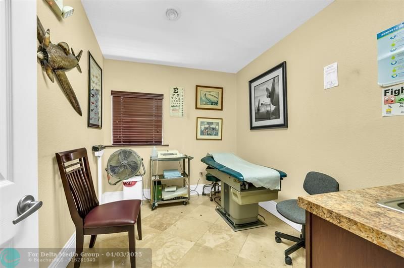 910 S State Road 7, Plantation, FL 33317 Photo