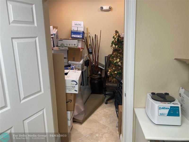 910 S State Road 7, Plantation, FL 33317 Photo