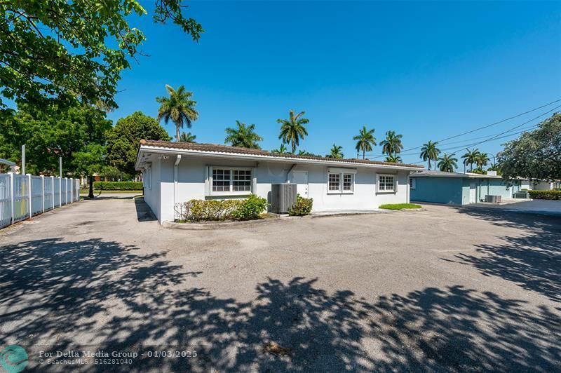 910 S State Road 7, Plantation, FL 33317 Photo