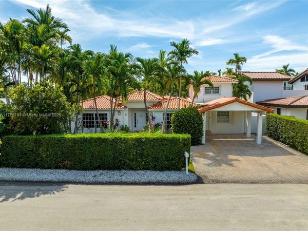 250 Greenwood Drive, Key Biscayne, FL 33149
