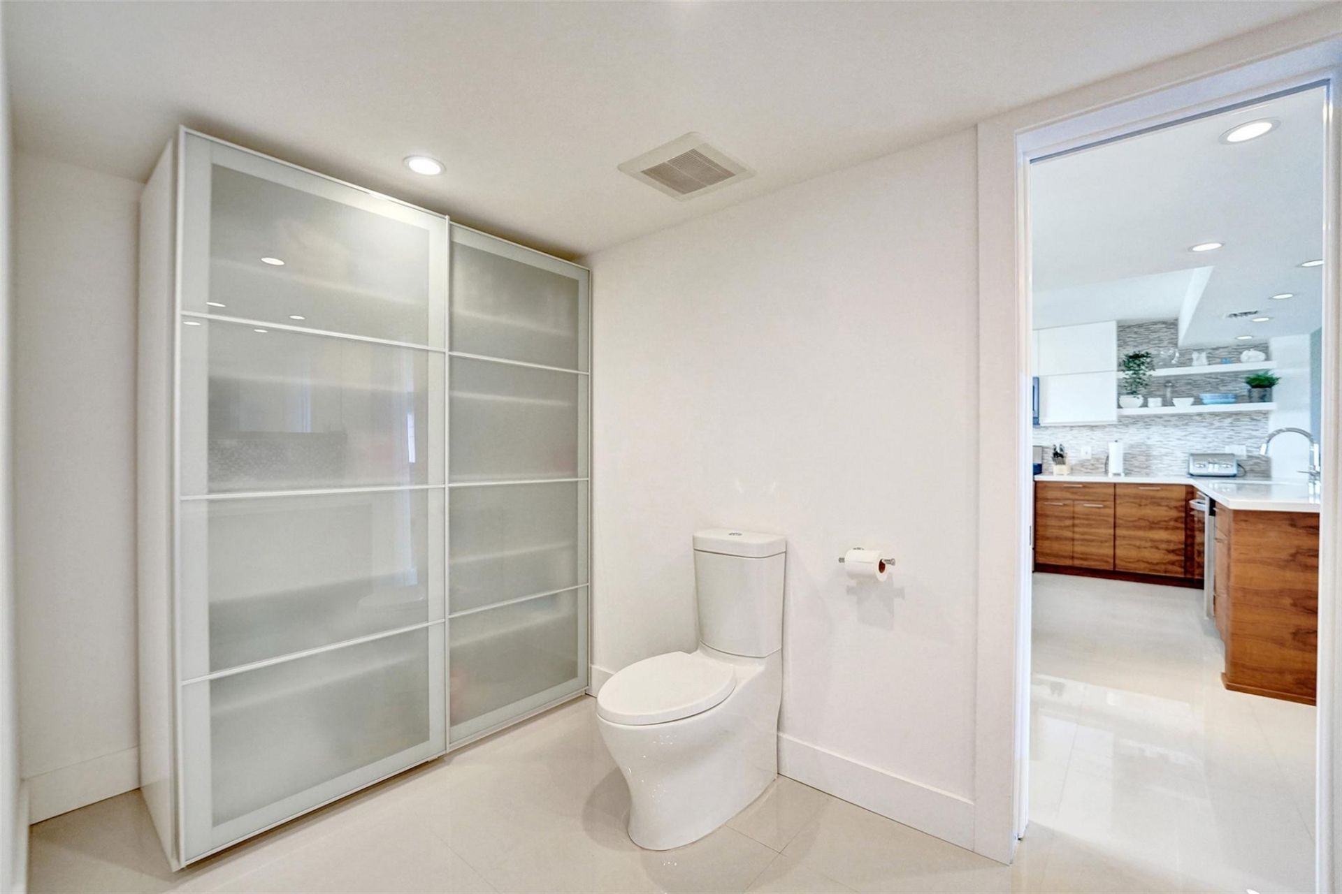 1523 E Hillsboro Boulevard, Unit 1031, Deerfield Beach, FL 33441 Photo