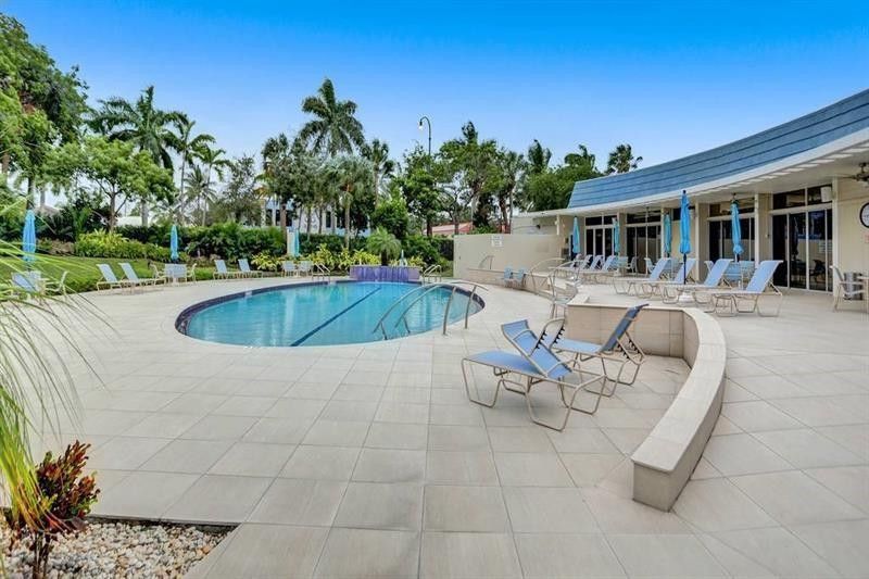1523 E Hillsboro Boulevard, Unit 1031, Deerfield Beach, FL 33441 Photo