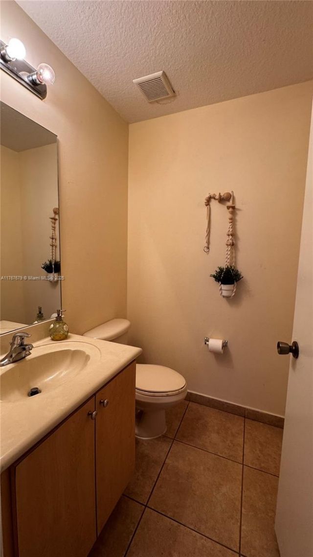 1033 SW 144th Ave, Unit 2705, Pembroke Pines, FL 33027 Photo