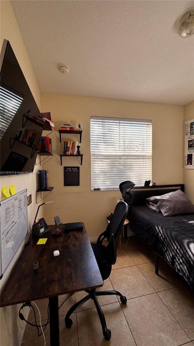 1033 SW 144th Ave, Unit 2705, Pembroke Pines, FL 33027 Photo