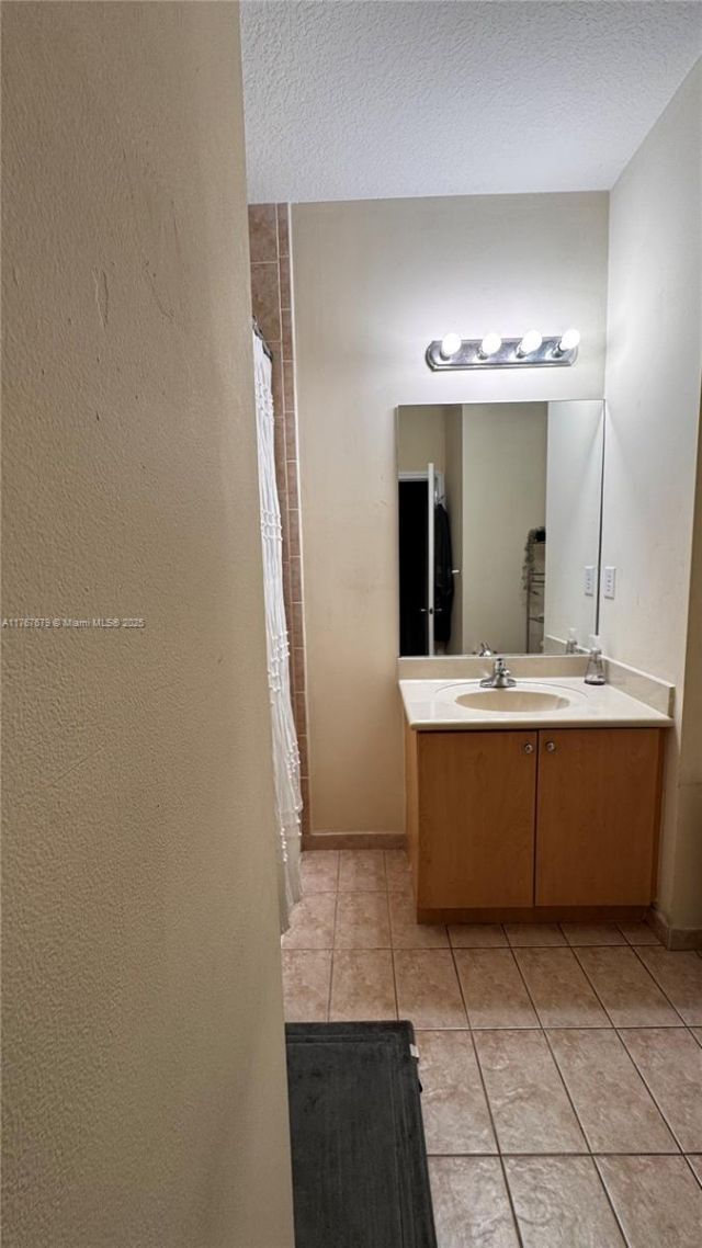 1033 SW 144th Ave, Unit 2705, Pembroke Pines, FL 33027 Photo