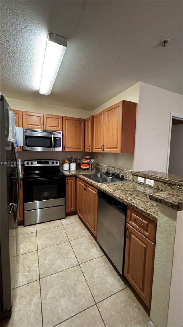 1033 SW 144th Ave, Unit 2705, Pembroke Pines, FL 33027 Photo