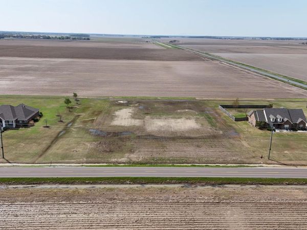 Laughlin Road, Cleveland, MS 38732