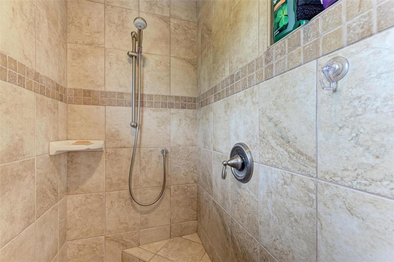 526 Loquat Drive, Anna Maria, FL 34216 Photo